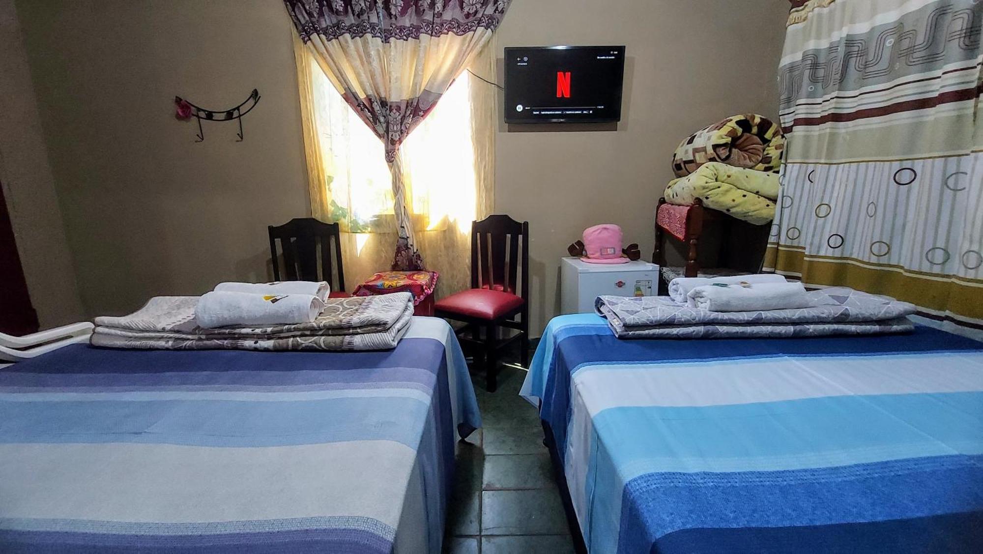 Hospedaje إنكارناسيون المظهر الخارجي الصورة